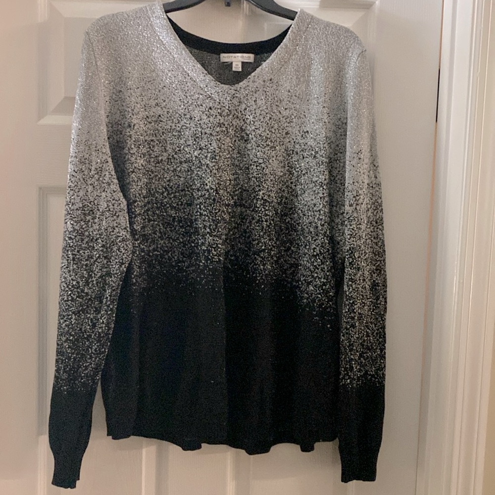 Sparkly silver & black sweater 3x